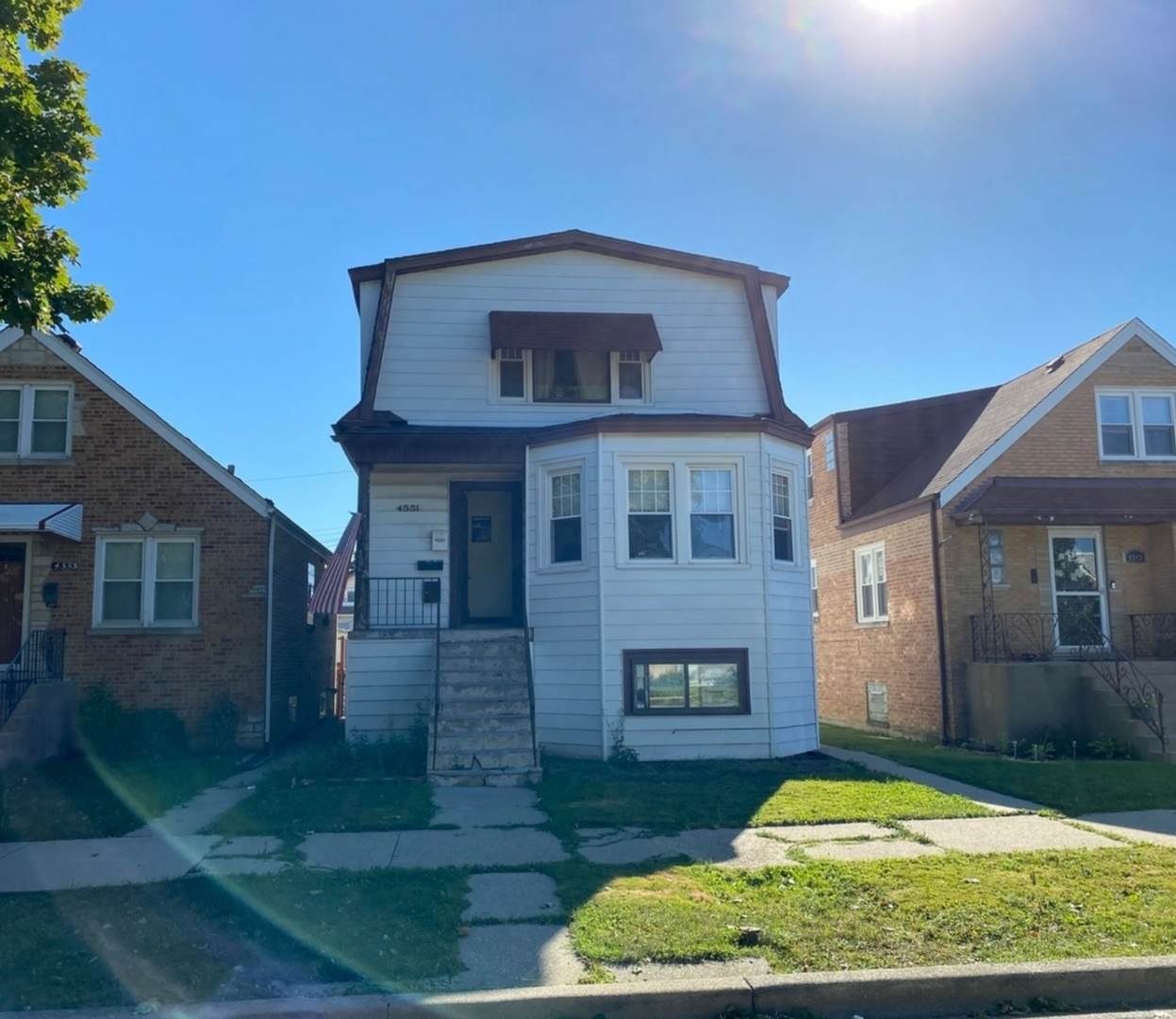 4551 Moody Avenue - Photo 1