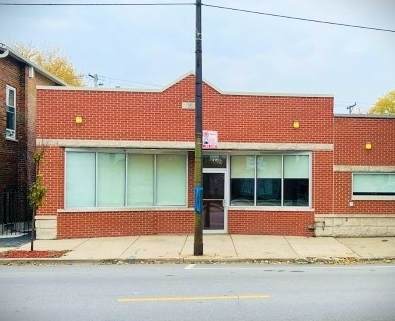10450 Kedzie Avenue - Photo 1