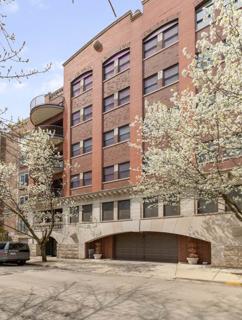 1426 Orleans Street - Photo 1