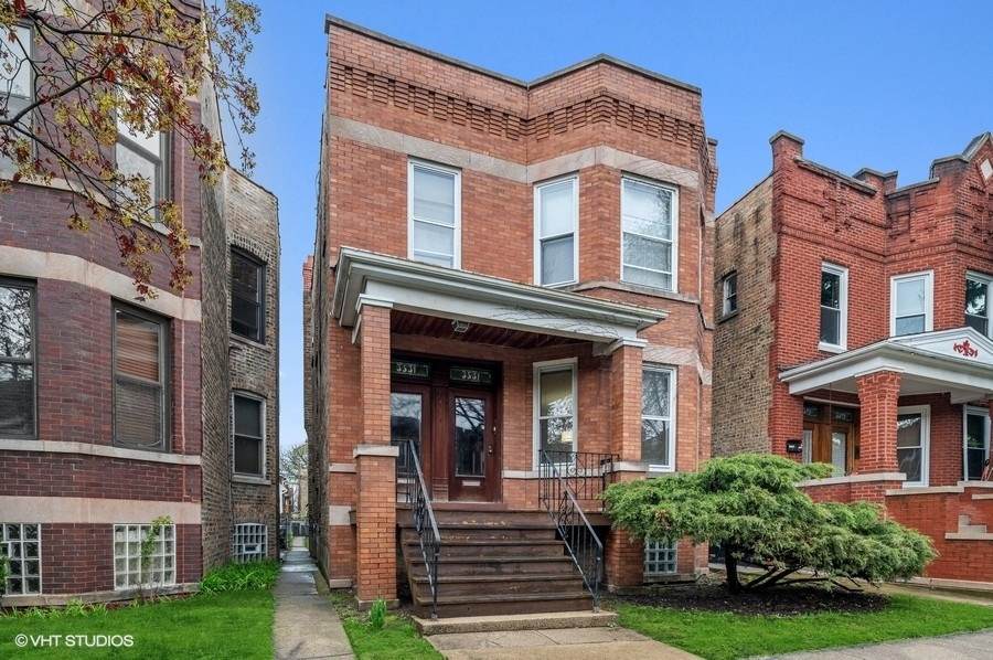 3531 Oakley Avenue - Photo 1
