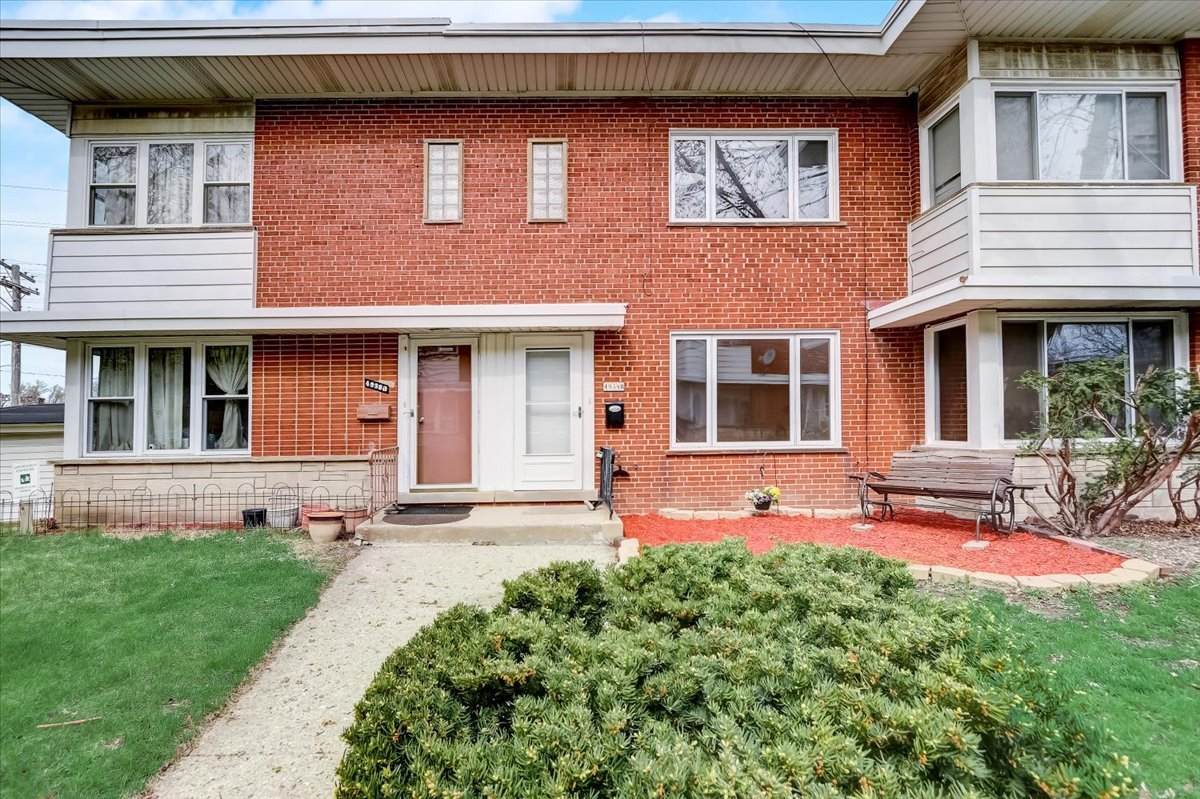 4938 Crain Street - Photo 1