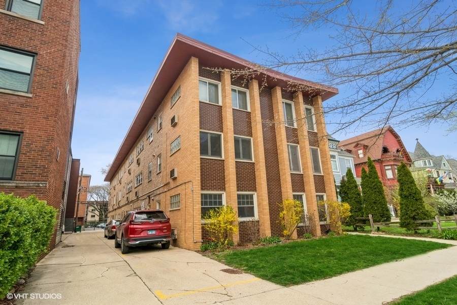 339 Clinton Avenue - Photo 1