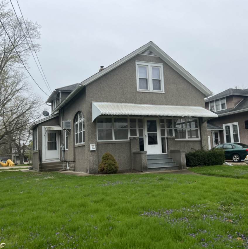 2508 7th Street - Photo 1