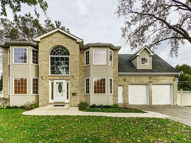200 Thacker Street - Photo 1