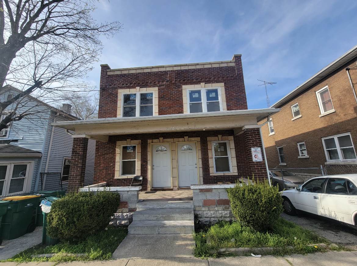 209 Webster Street - Photo 1