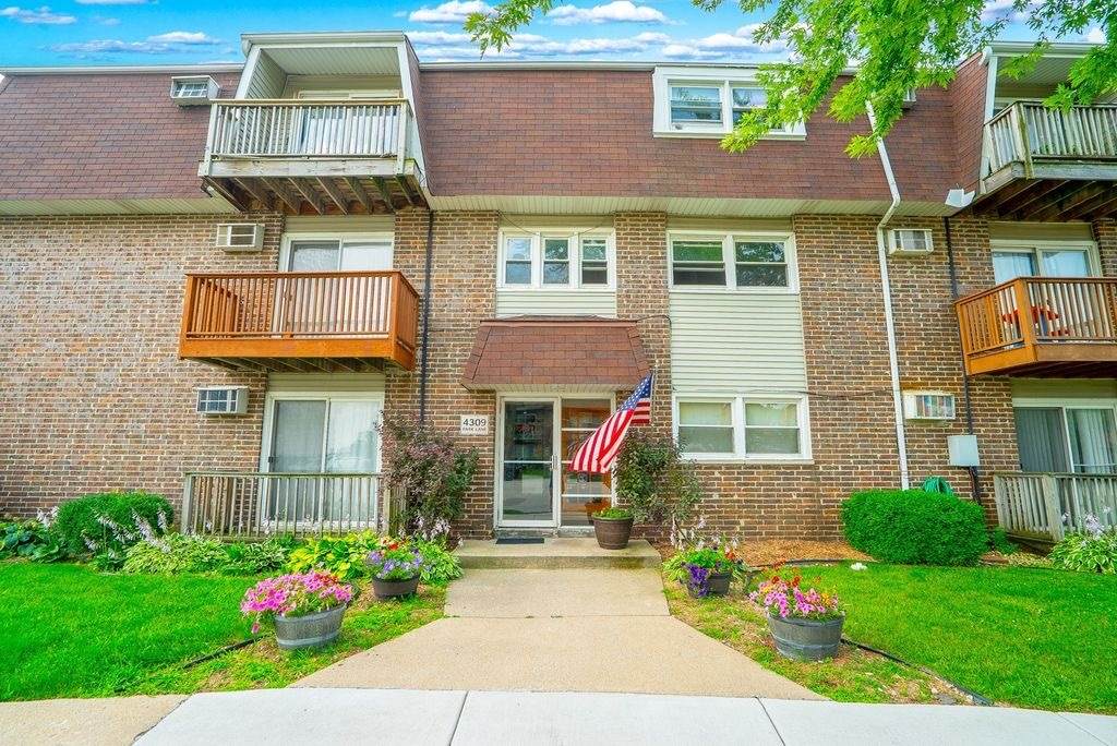 4309 Park Lane Drive - Photo 1