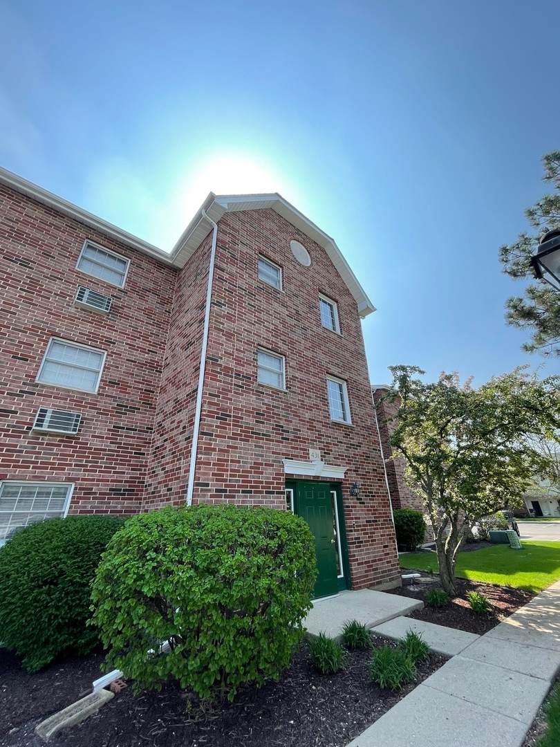 431 Leah Lane - Photo 1