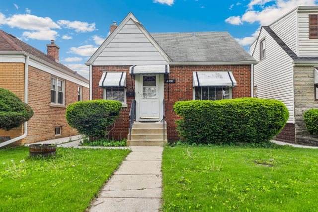 3545 Ozanam Avenue - Photo 1