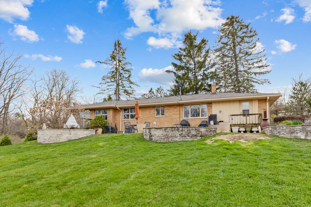 916 Crystal Lake Road - Photo 1