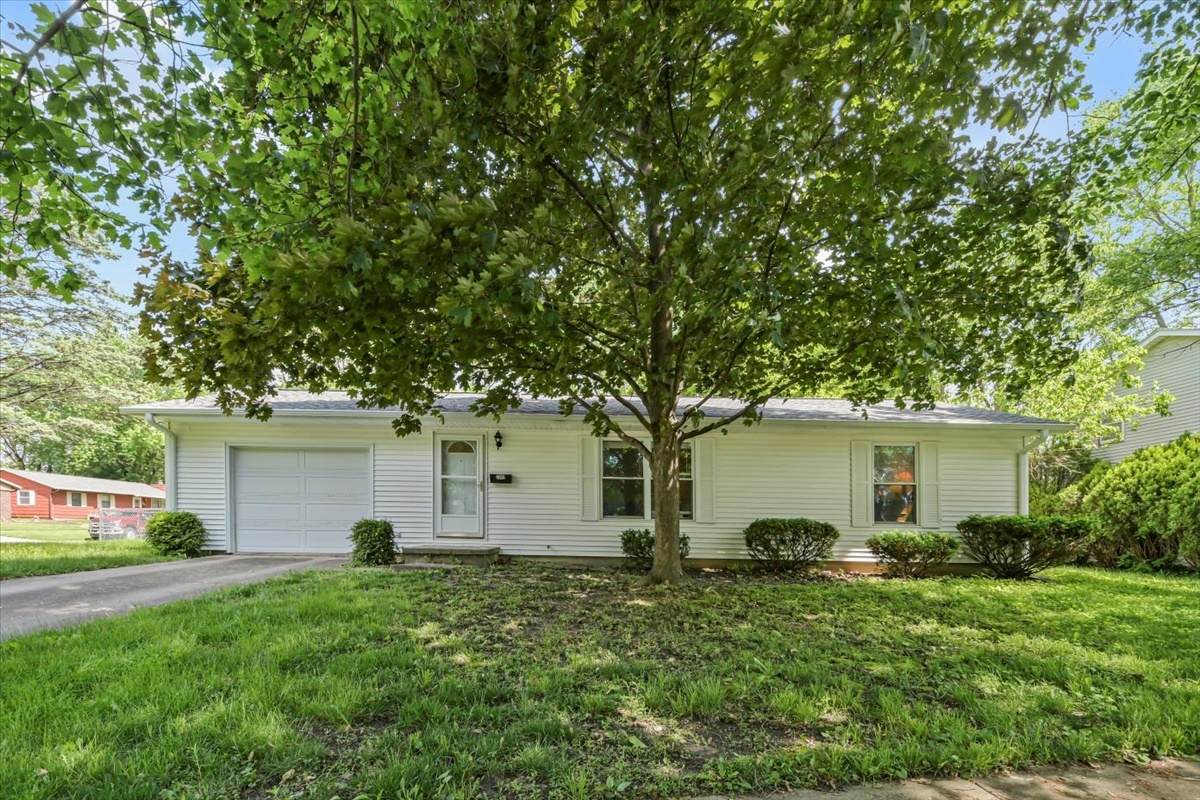 2302 Lantern Hill Drive - Photo 1