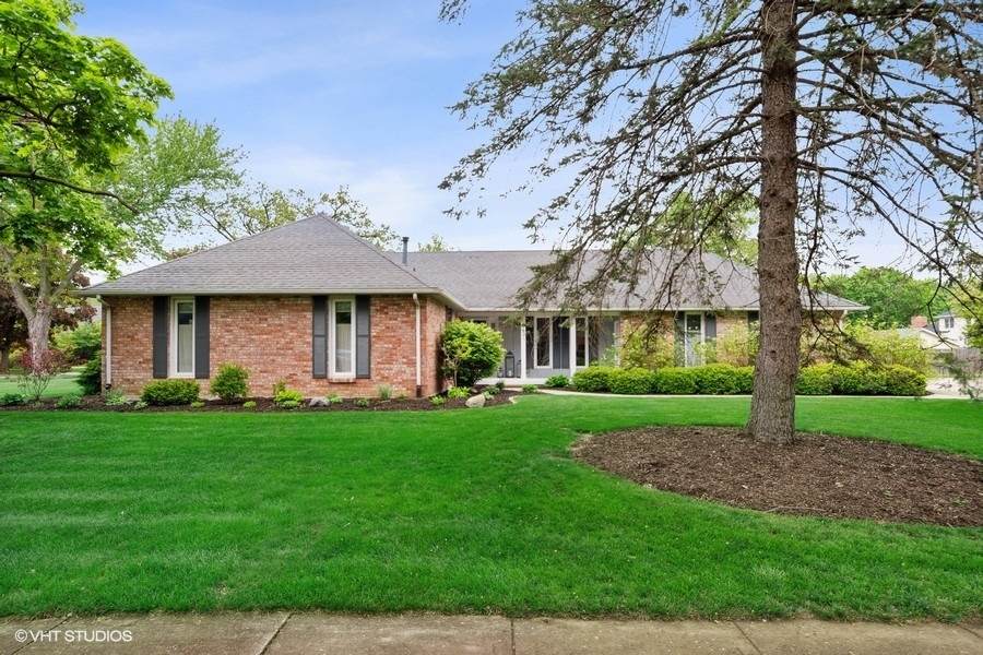 121 Strawberry Lane - Photo 1