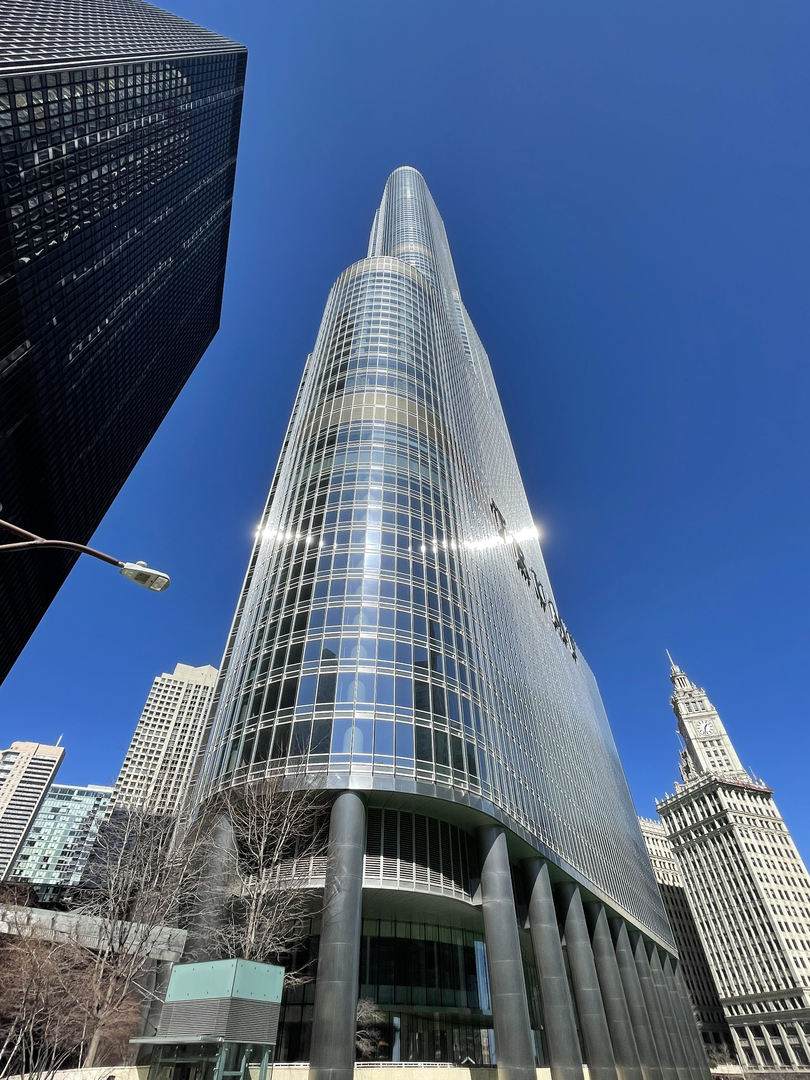 401 Wabash Avenue - Photo 1