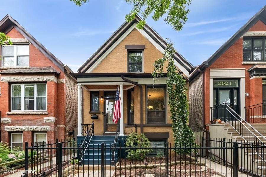 2028 Walton Street - Photo 1