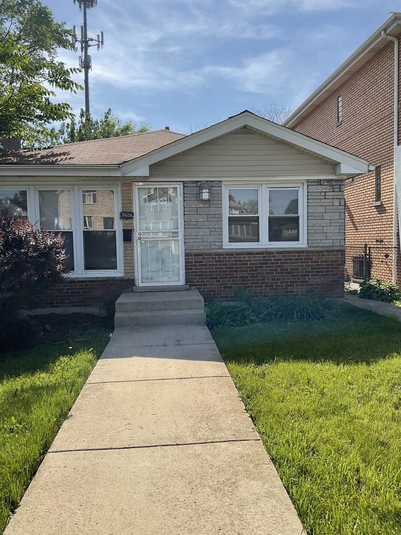 9404 Wabash Avenue - Photo 1