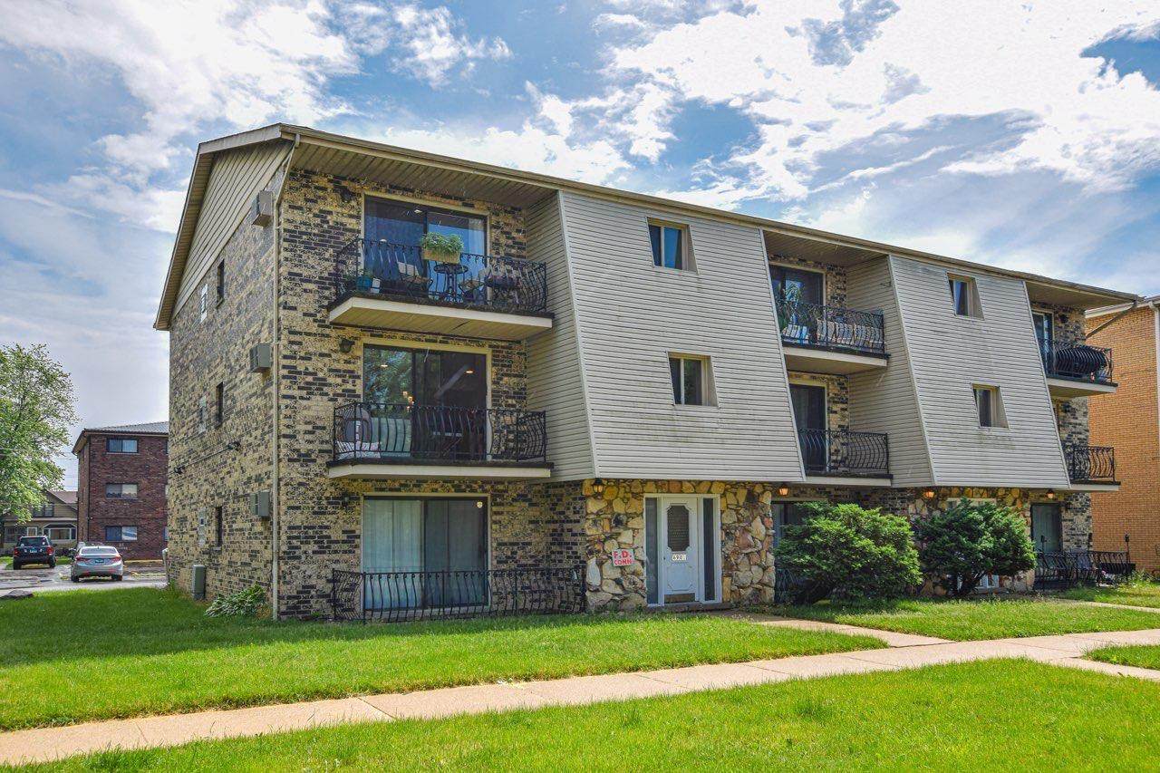 6901 110th Street - Photo 1