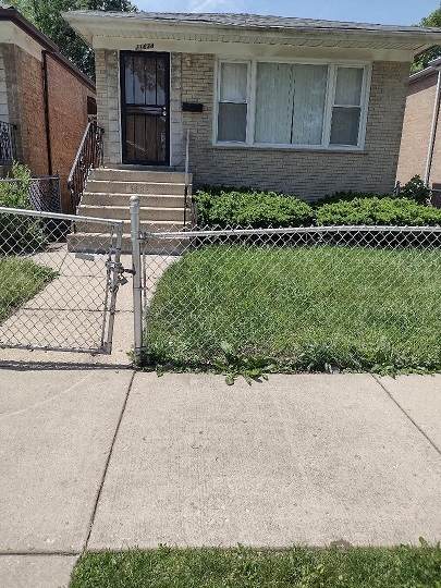 11634 Vincennes Avenue - Photo 1