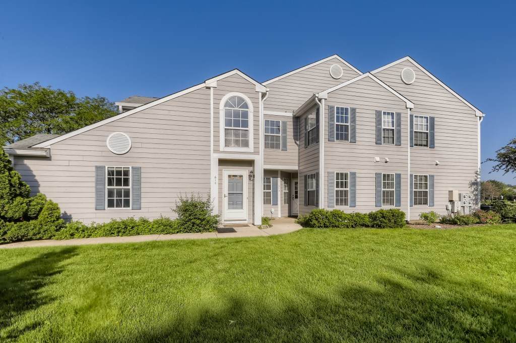 61 Adams Court - Photo 1