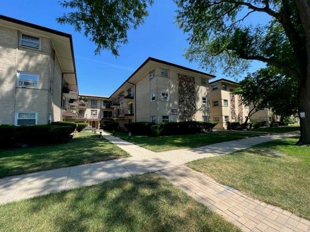 4235 Kedvale Avenue - Photo 1