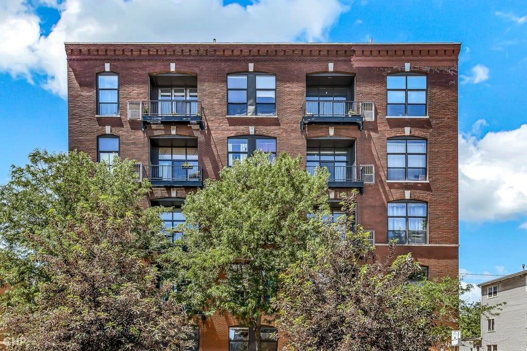 1820 Spaulding Avenue - Photo 1