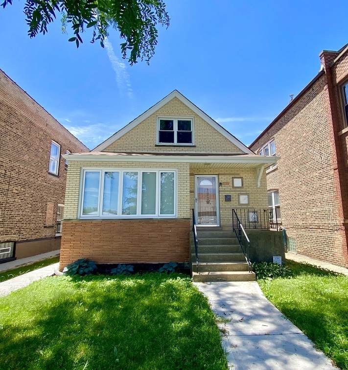1621 37th Street - Photo 1