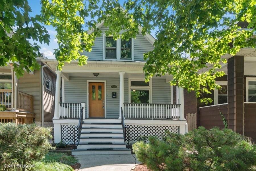 424 Thomas Avenue - Photo 1