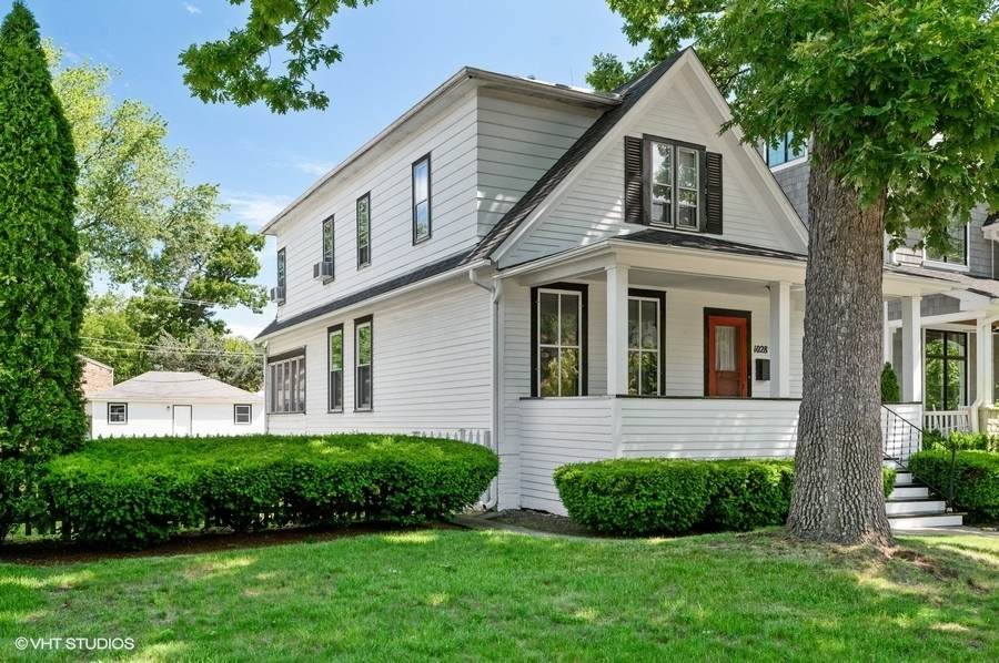 1028 Greenleaf Avenue - Photo 1