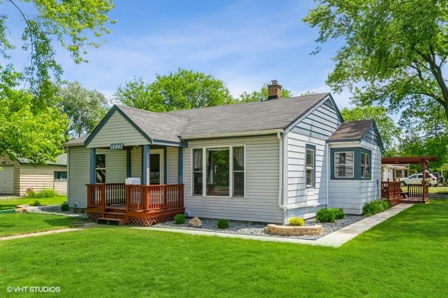 16957 Sayre Avenue - Photo 1