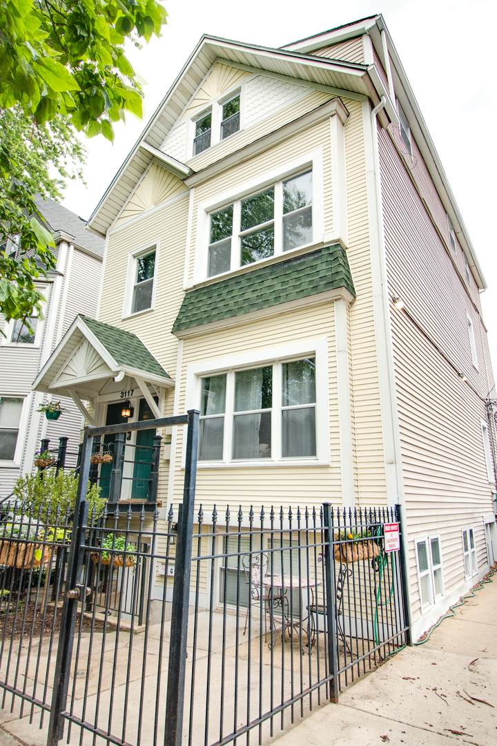 3117 Paulina Street - Photo 1