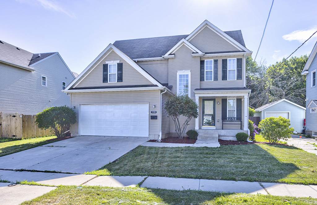 1118 Main Street - Photo 1
