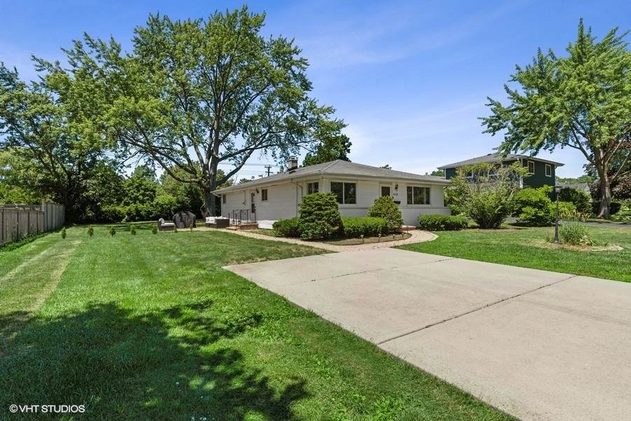 1112 Longmeadow Drive - Photo 1