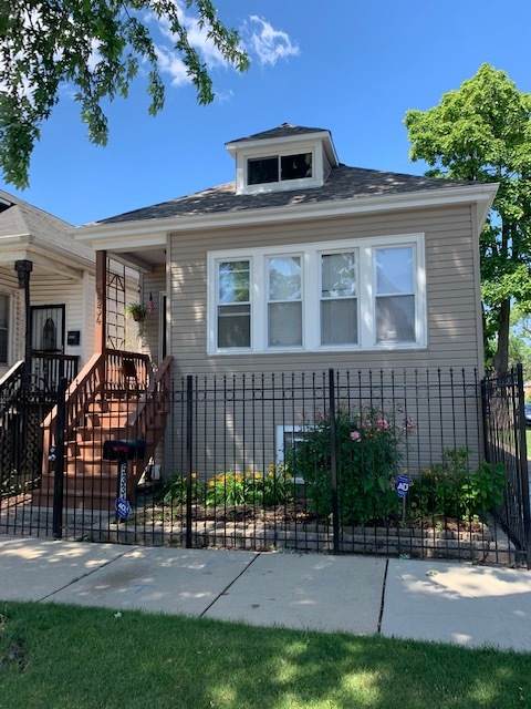 5334 Seeley Avenue - Photo 1