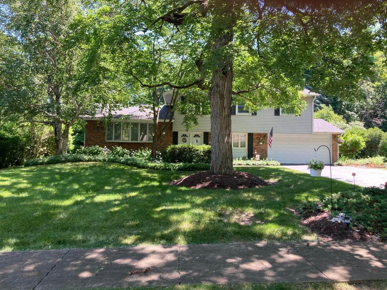504 Clover Lane - Photo 1