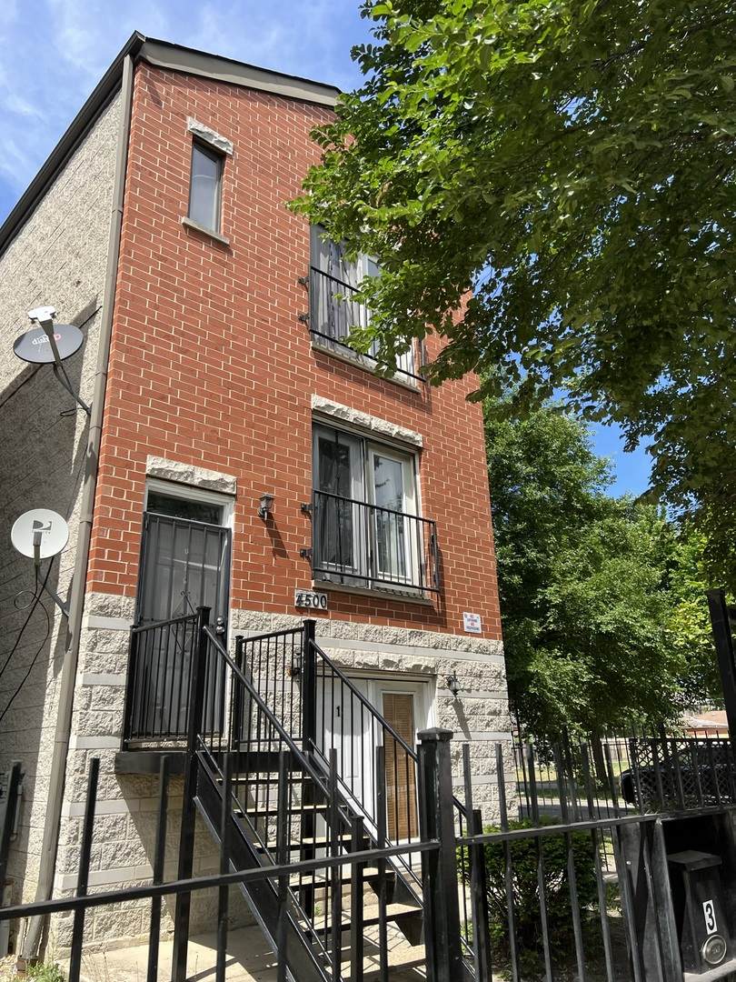4500 Wilcox Street - Photo 1