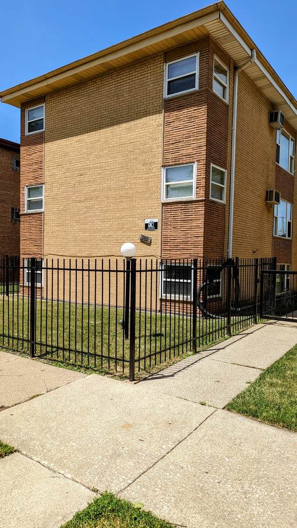 406 109th Street - Photo 1