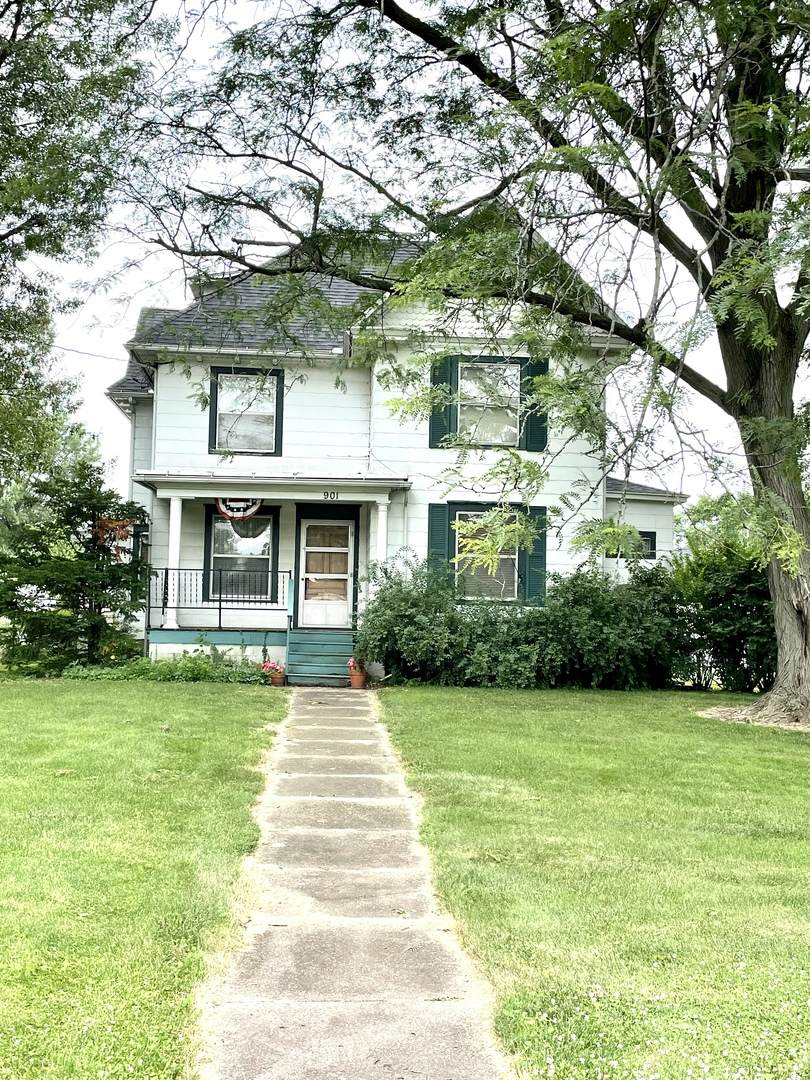 901 10th Street - Photo 1