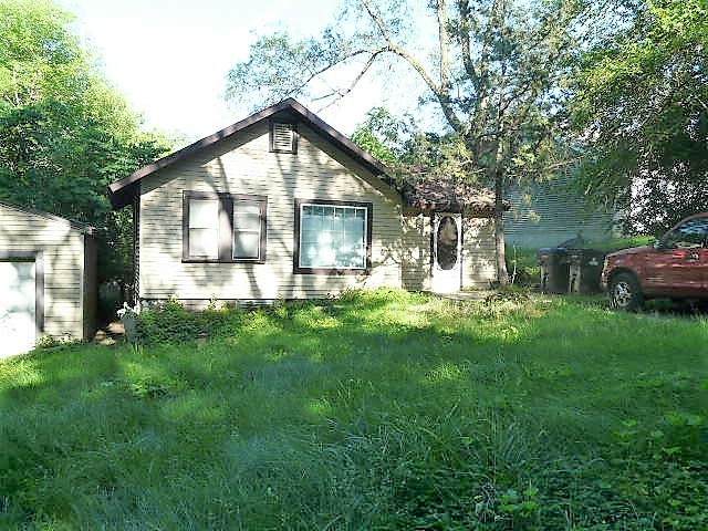 414 Eastview Avenue - Photo 1