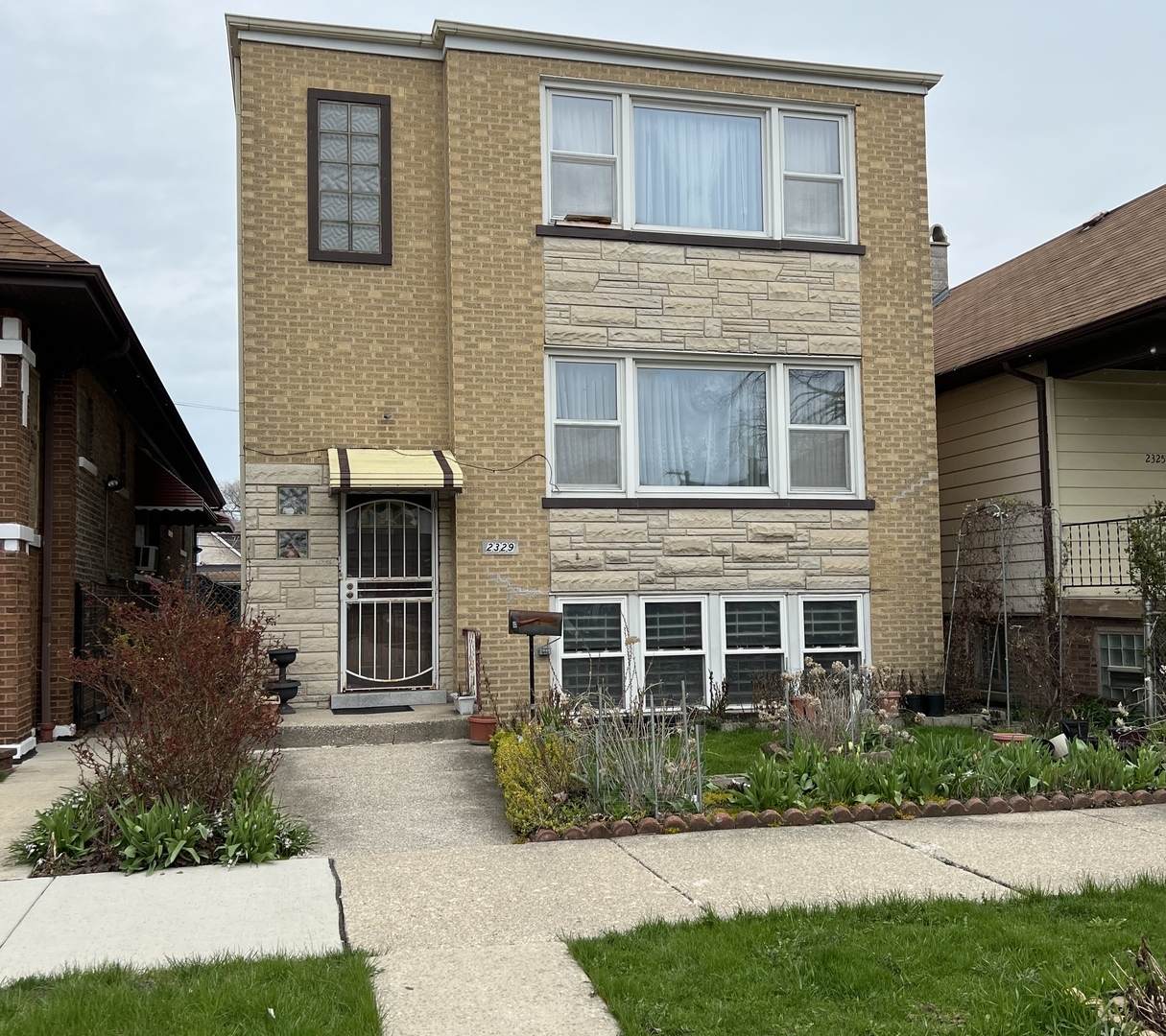 2329 Mobile Avenue - Photo 1