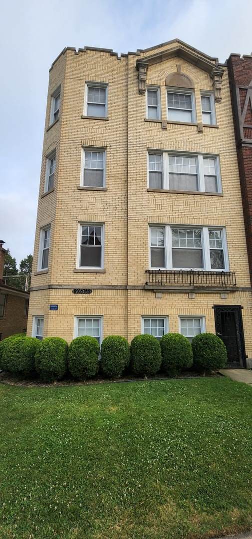 2055 Summerdale Avenue - Photo 1