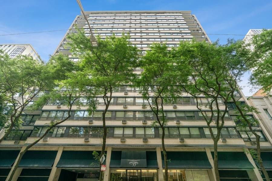 33 Cedar Street - Photo 1