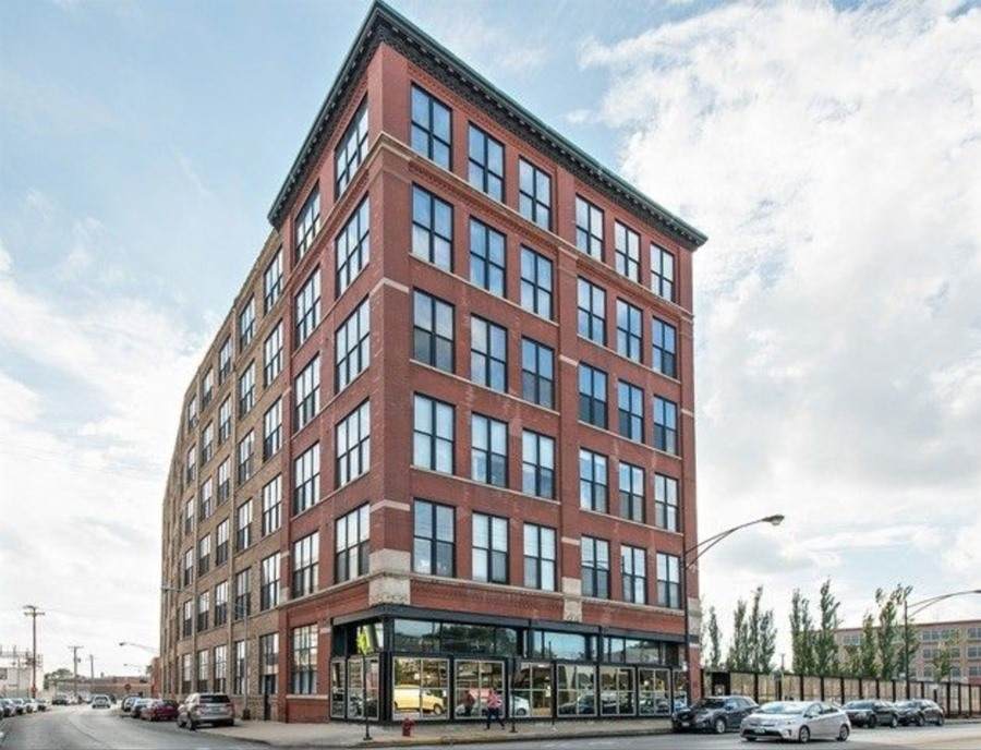 1872 Clybourn Avenue - Photo 1