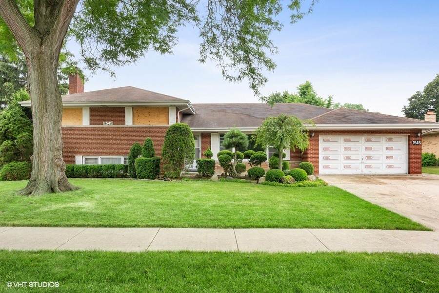 1545 Walters Avenue - Photo 1