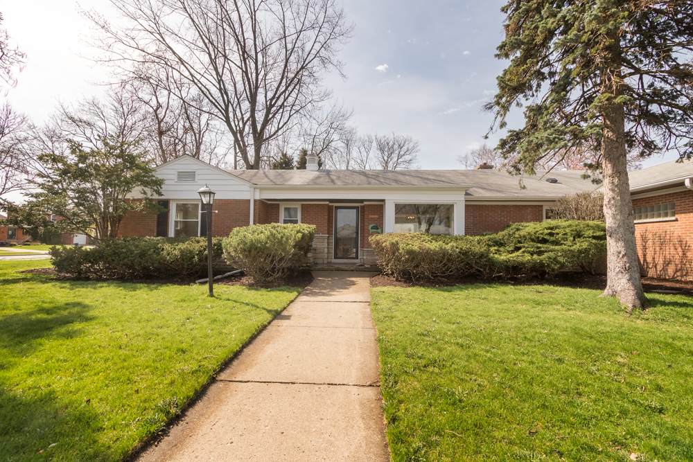 290 Cornell Avenue - Photo 1