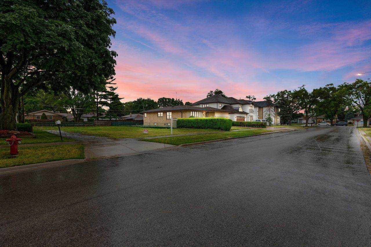 4015 Goss Avenue - Photo 1