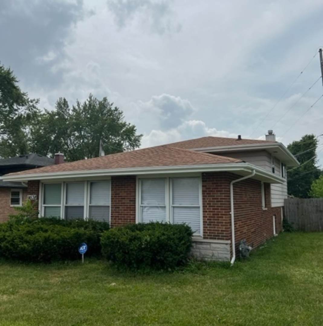 14538 Kimbark Avenue - Photo 1