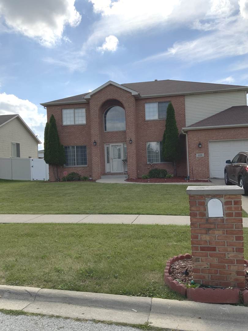 688 Cassandra Lane - Photo 1