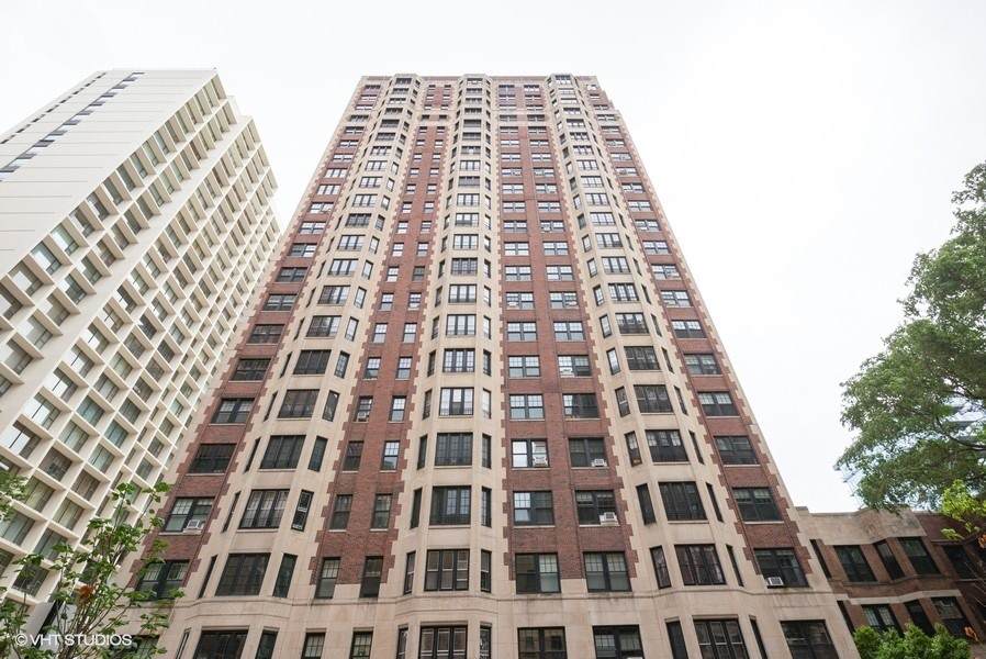 421 Melrose Street - Photo 1