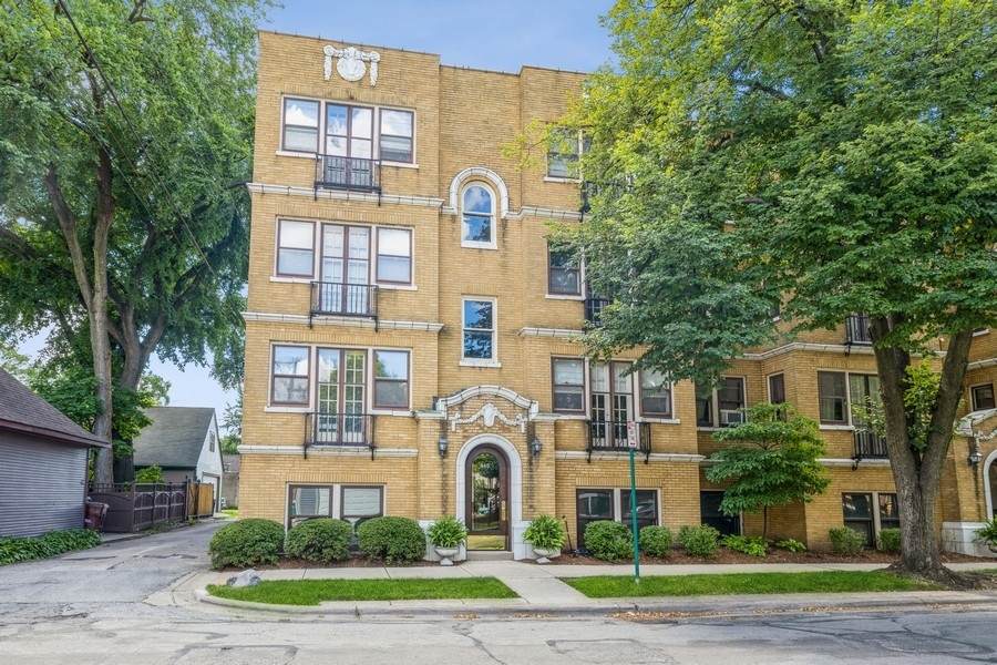 845 Pleasant Street - Photo 1