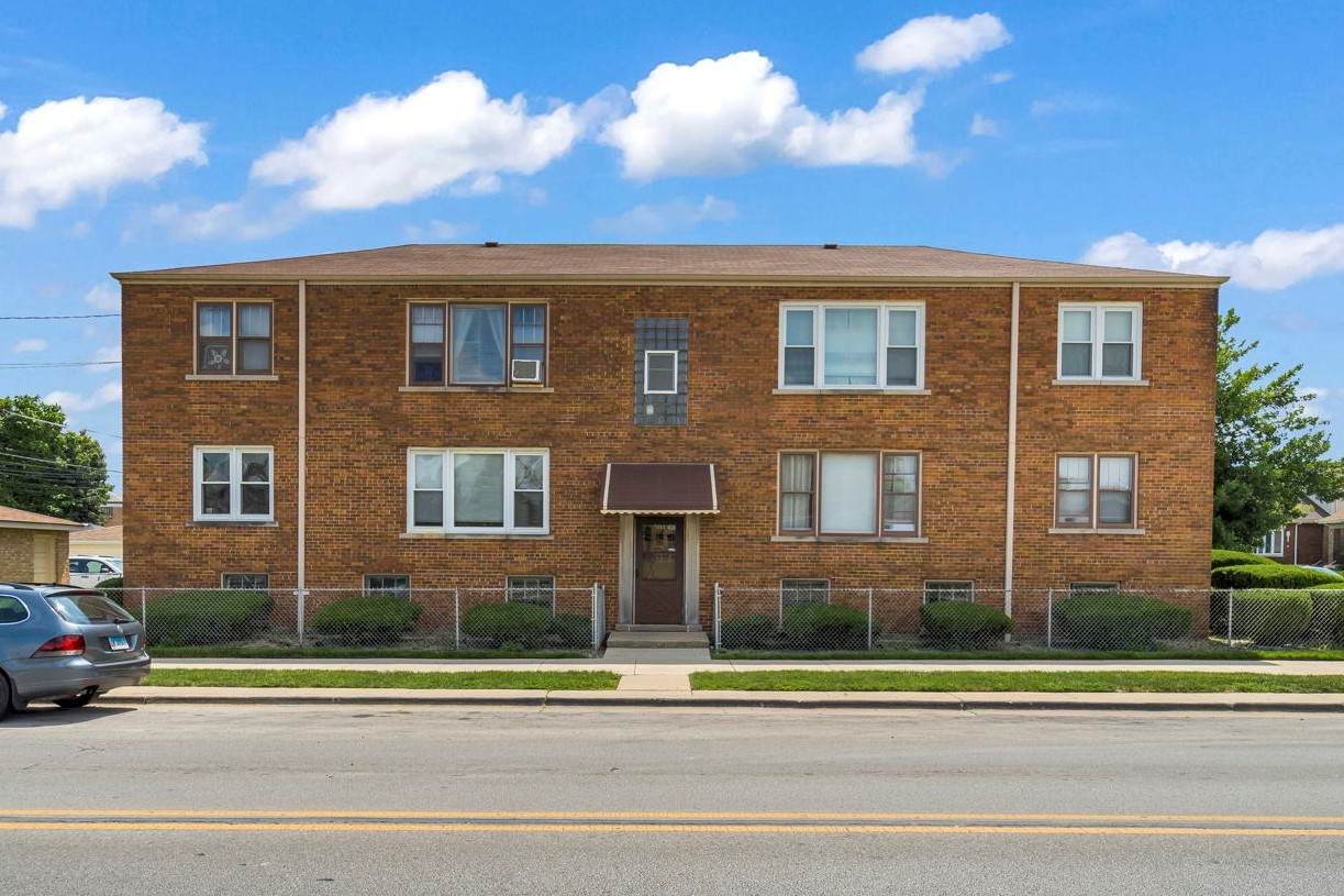 7545 Diversey Avenue - Photo 1