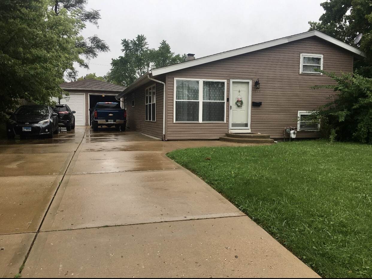 1148 Denver Drive - Photo 1