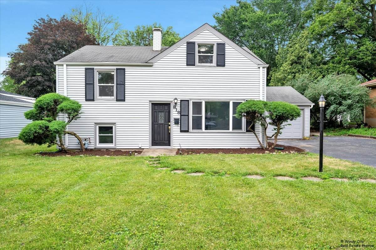 818 Grace Street - Photo 1